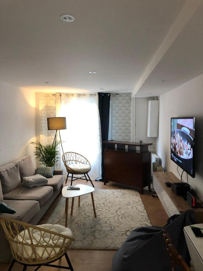 Agreable Maison De Ville ,Calme Avec Tous Les Commerces A 150M Cherbourg-en-Cotentin Bagian luar foto