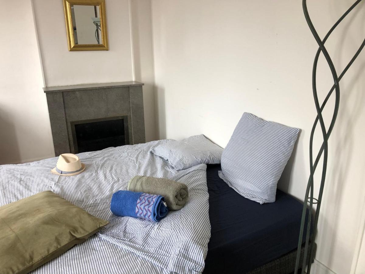 Agreable Maison De Ville ,Calme Avec Tous Les Commerces A 150M Cherbourg-en-Cotentin Bagian luar foto